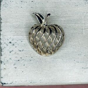 238 Teacher’s Gift Cherry Fruit Goldtone Apple Brooch